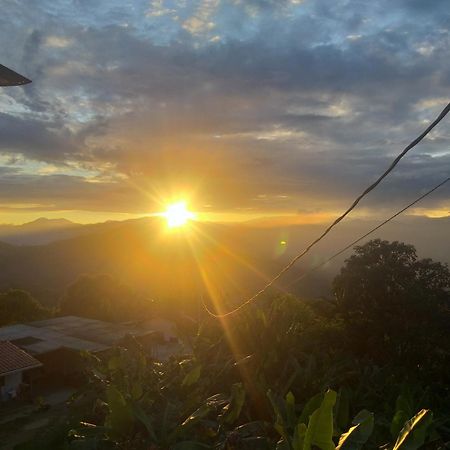 Finca Los Alpes San Jerónimo Zewnętrze zdjęcie